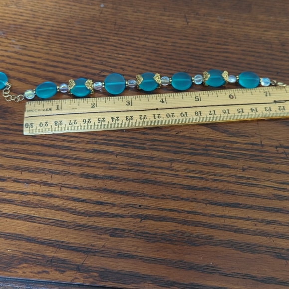 Beautiful aqua glass bracelet - Picture 5 of 6